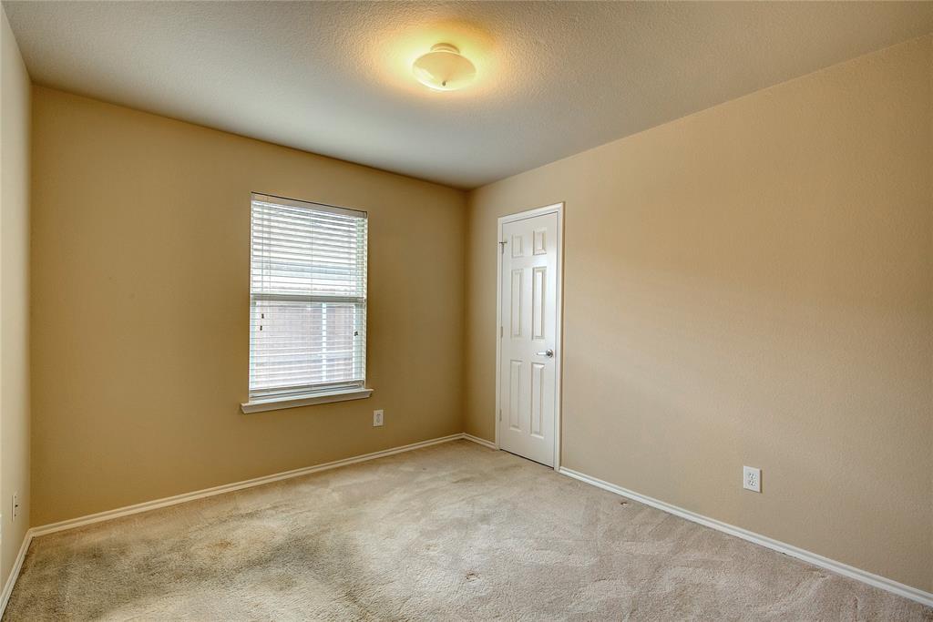 231 Willow Creek Lane Property Photo 8
