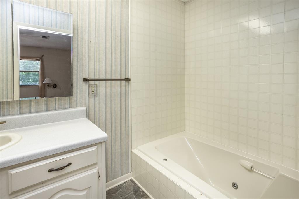 154 Parkview Property Photo 28