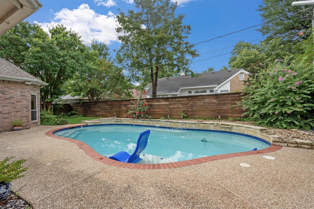 3317 Tiverton Court Property Photo 2