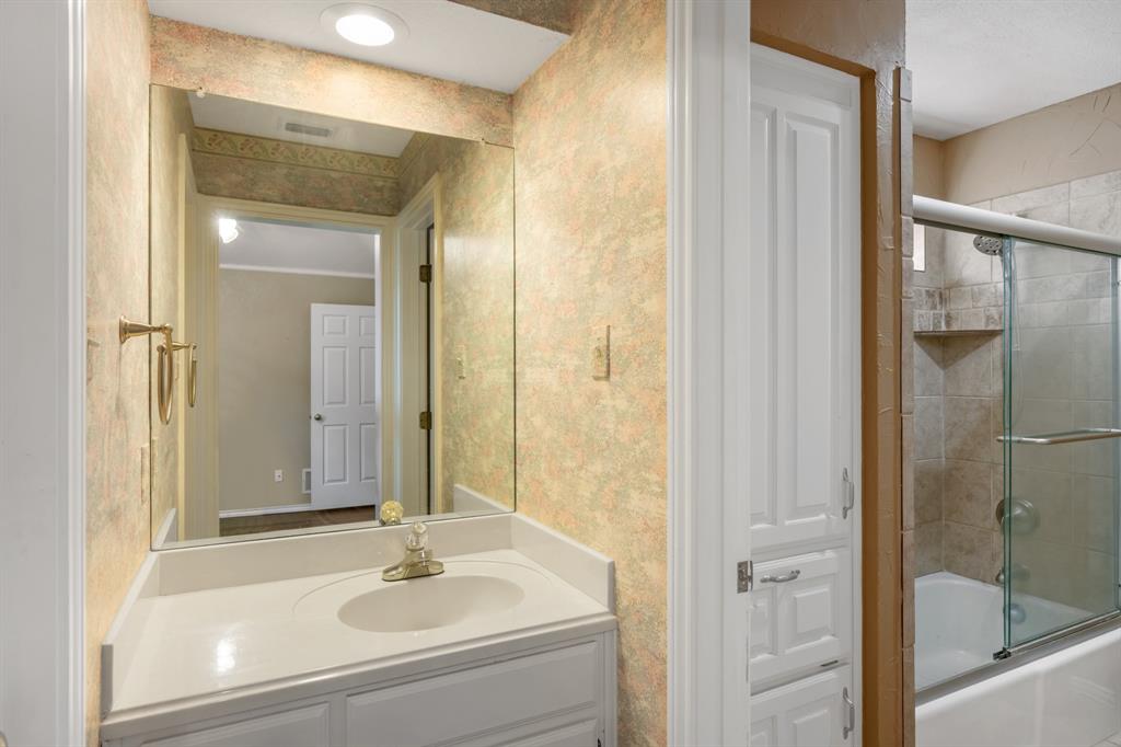 3317 Tiverton Court Property Photo 18