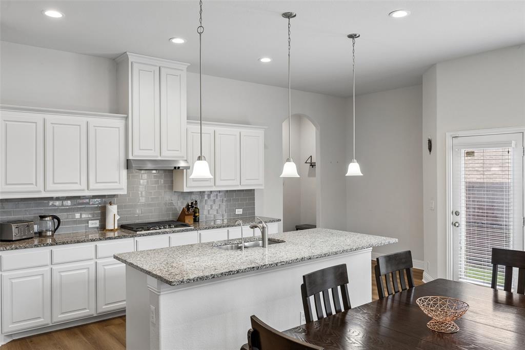 3709 Cliffstone Way Property Photo 8