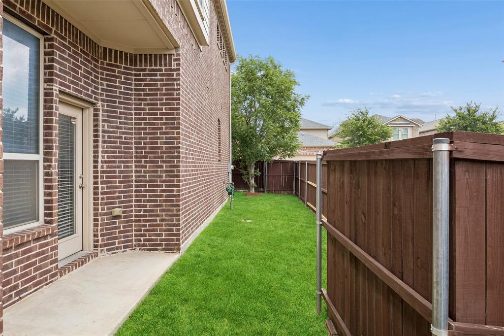 3709 Cliffstone Way Property Photo 28