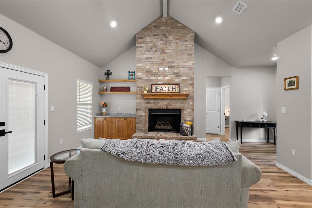 1446 Faulkner Road Property Photo 14