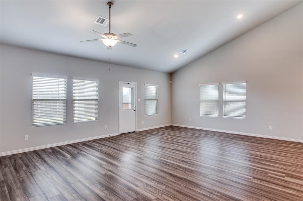 10616 Tonkala Drive Property Photo 5