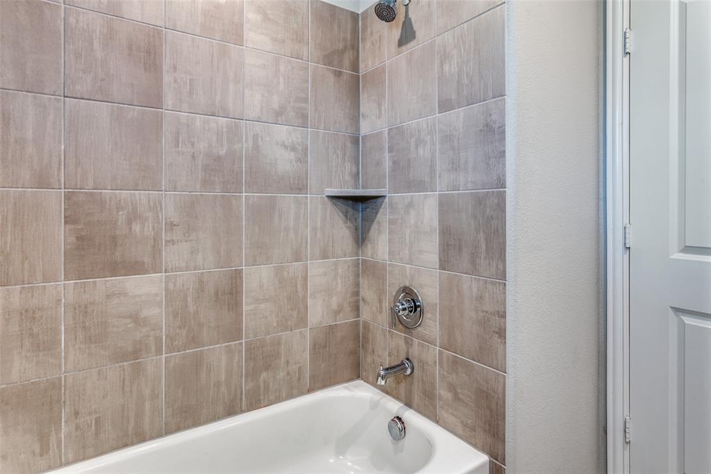 10616 Tonkala Drive Property Photo 17
