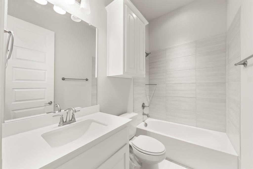 707 Brazos Drive Property Photo 19
