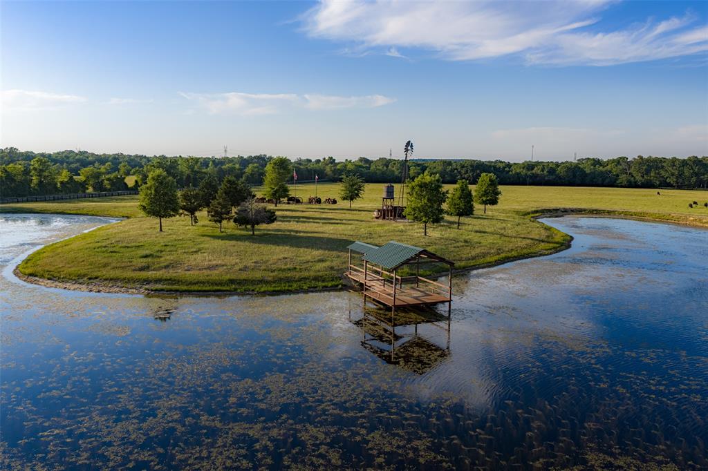 1423 Fm 1653 Property Photo 1