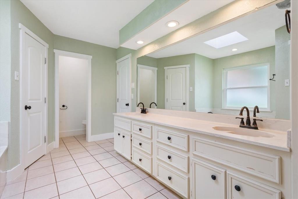 10025 Forest View Drive Property Photo 23