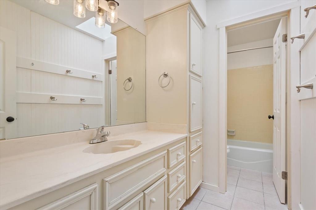 10025 Forest View Drive Property Photo 30