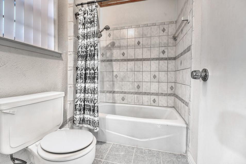 3224 Rockne Lane Property Photo 12