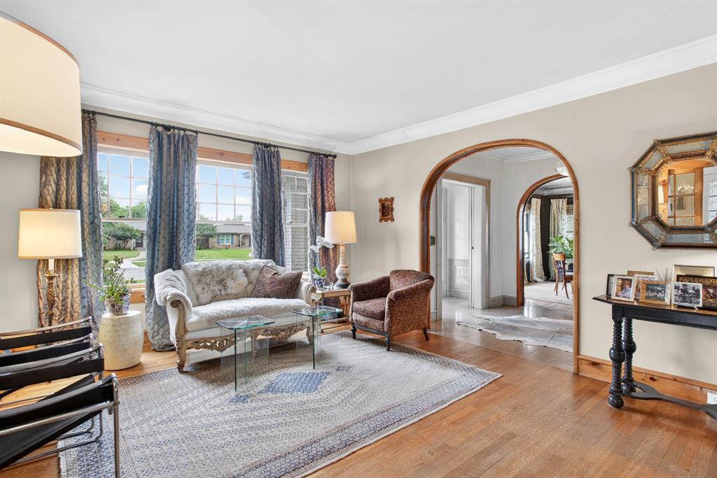 1600 Elizabeth Boulevard Property Photo 2