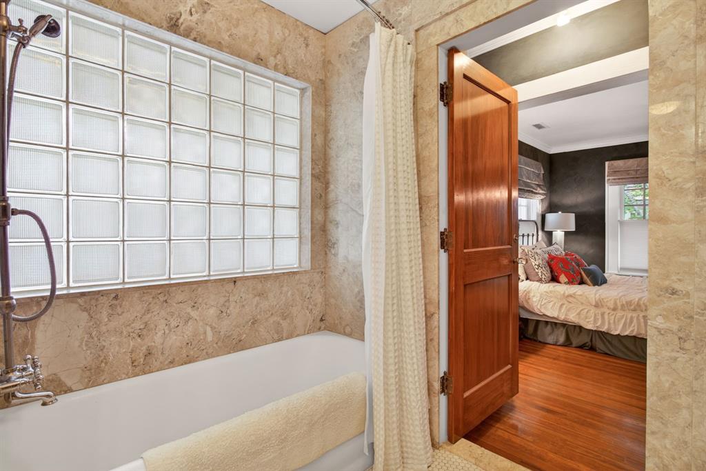 1600 Elizabeth Boulevard Property Photo 26