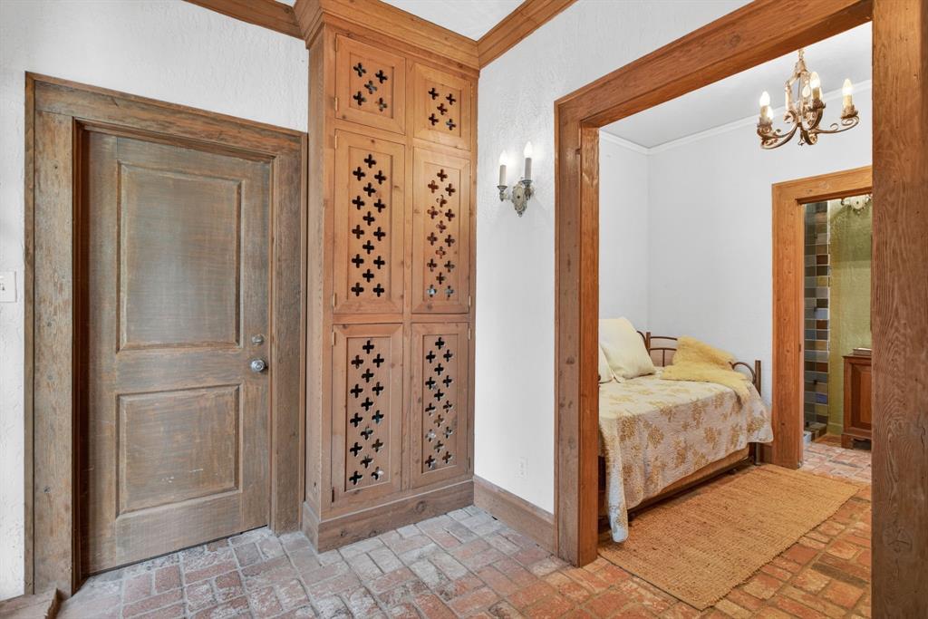 1600 Elizabeth Boulevard Property Photo 33