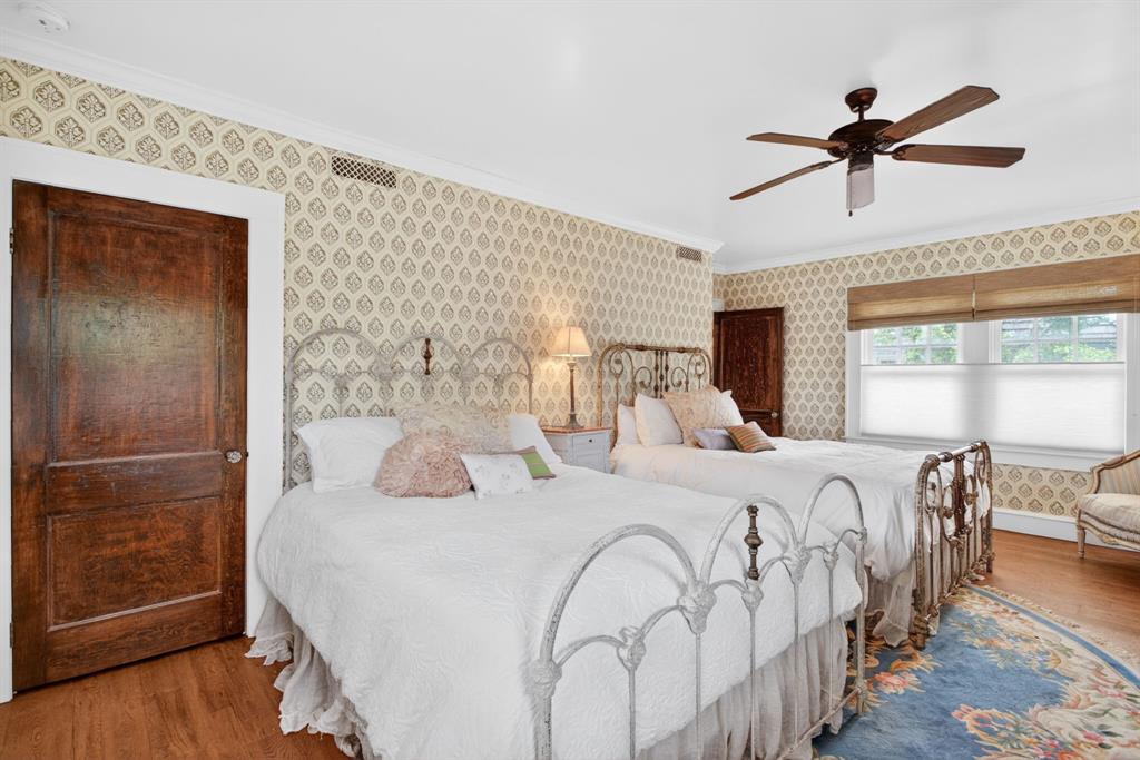 1600 Elizabeth Boulevard Property Photo 35