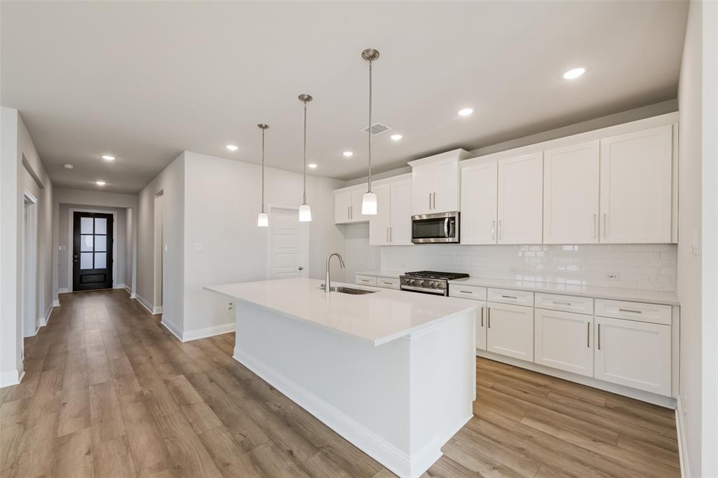 2021 Dandelion Drive Property Photo 3