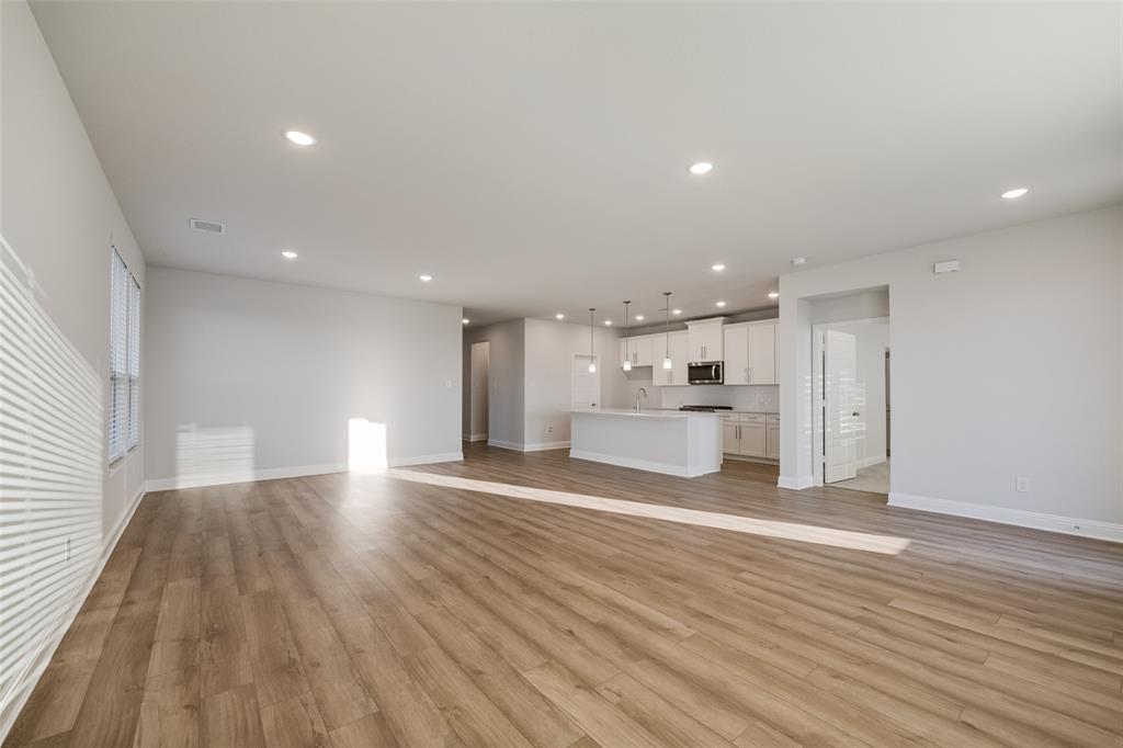 2021 Dandelion Drive Property Photo 6