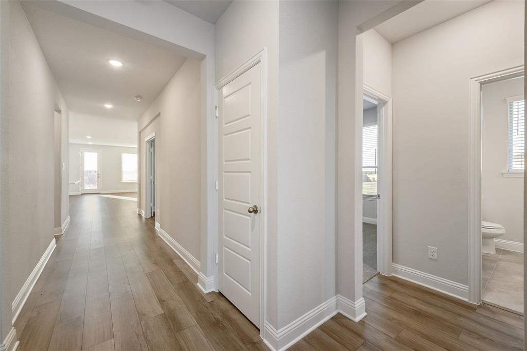 2021 Dandelion Drive Property Photo 8