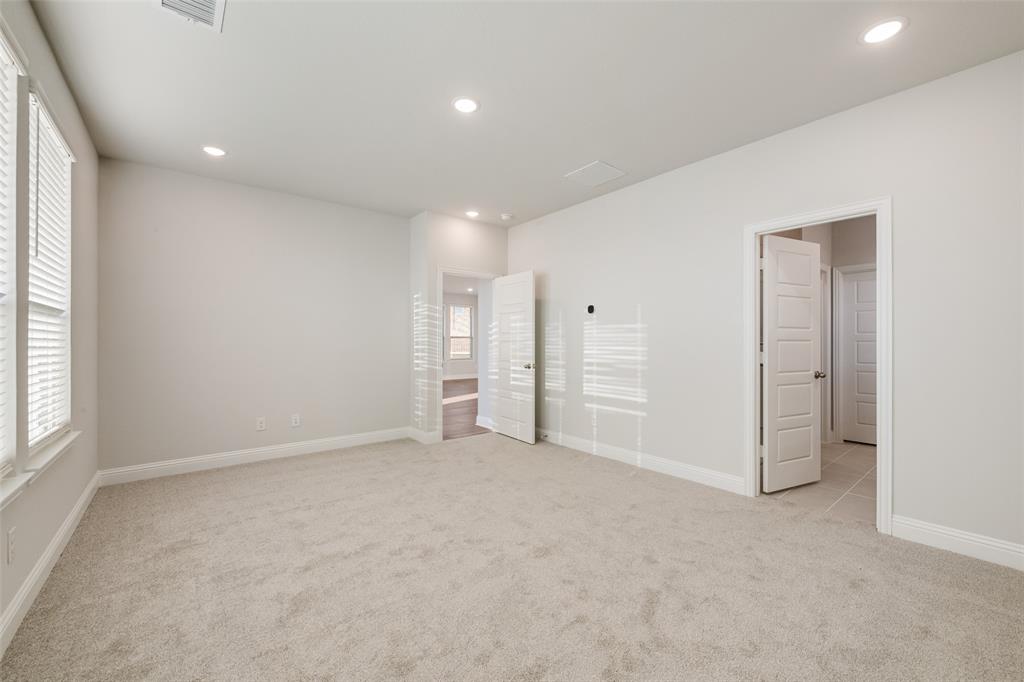 2021 Dandelion Drive Property Photo 10