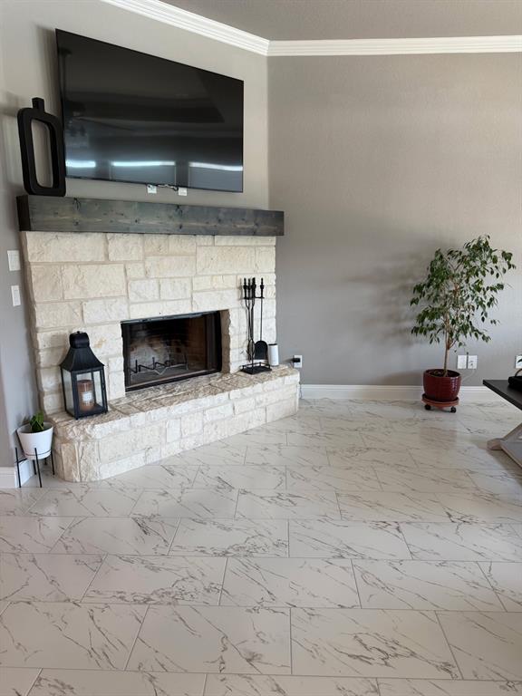 14825 Crystal Spring Drive Property Photo 15