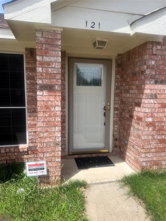 121 Brookside Drive Property Photo 1
