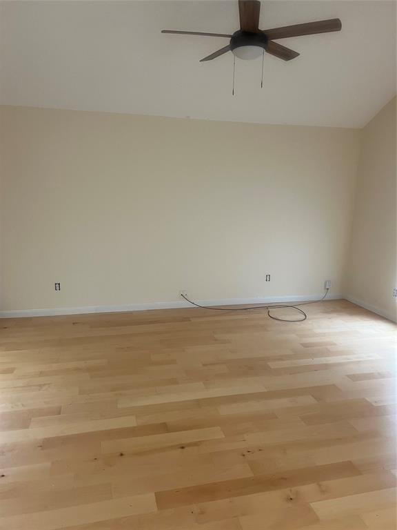 121 Brookside Drive Property Photo 2