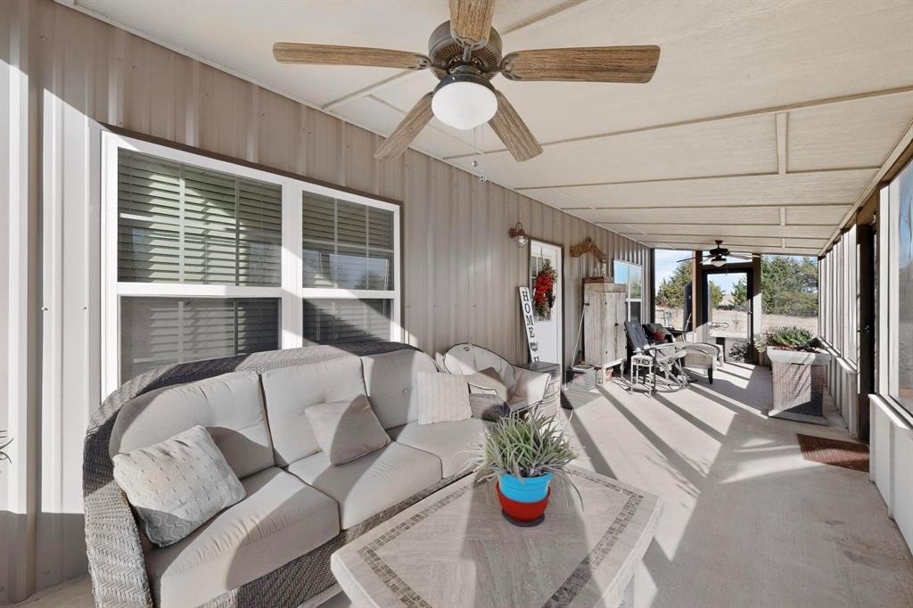 2800 County Road 2905 Property Photo 1