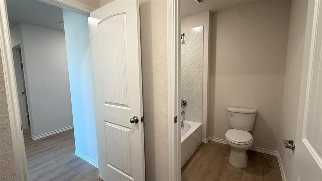 2007 Reveille Way Property Photo 4