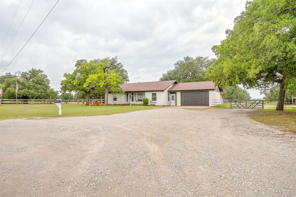 300 S Caddo Street Property Photo 6