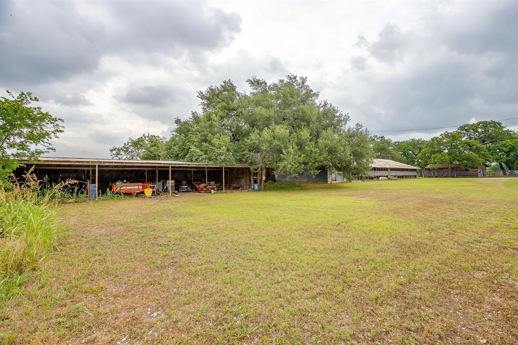 300 S Caddo Street Property Photo 34
