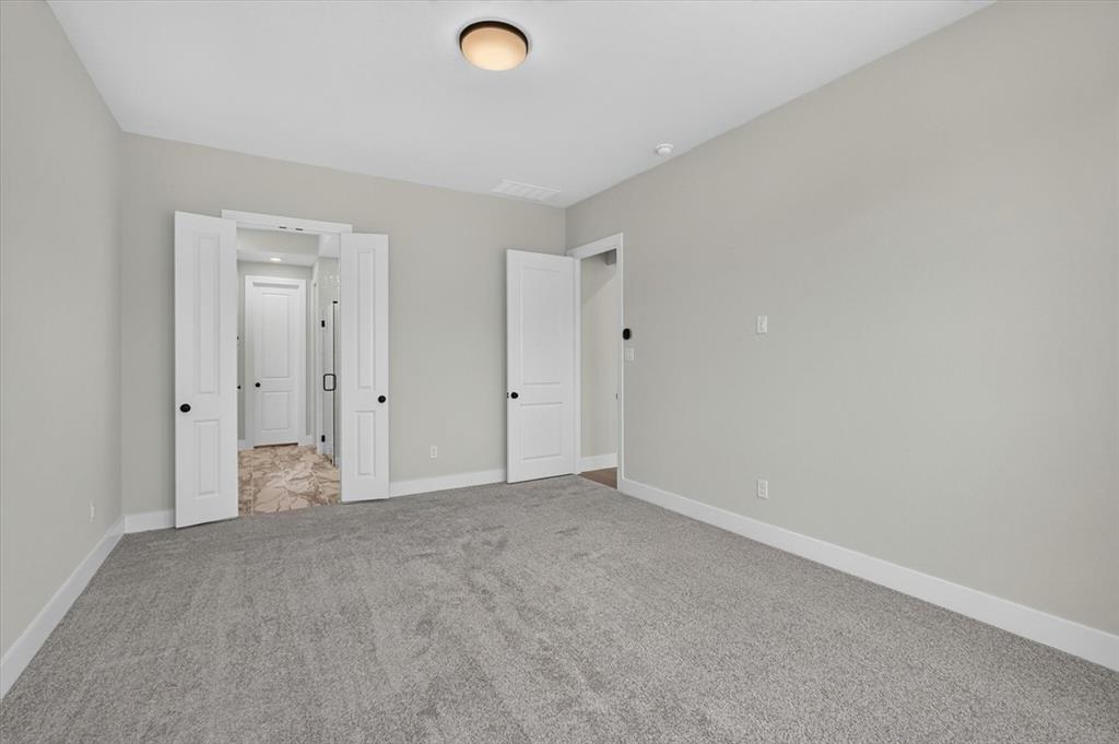 2624 Buckingham Lane Property Photo 11