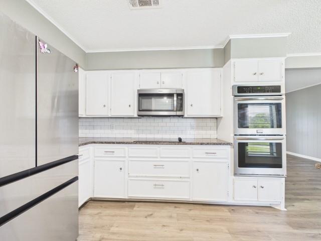 8677 State Highway 19 Property Photo 10