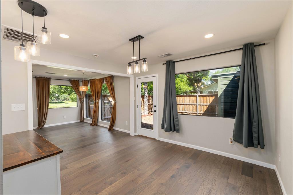 1908 8th Street Property Photo 5