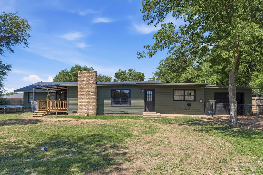 1908 8th Street Property Photo 22