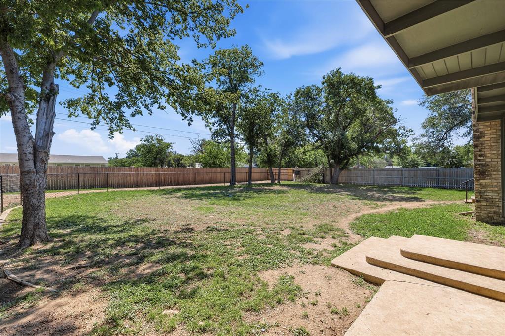 1908 8th Street Property Photo 30