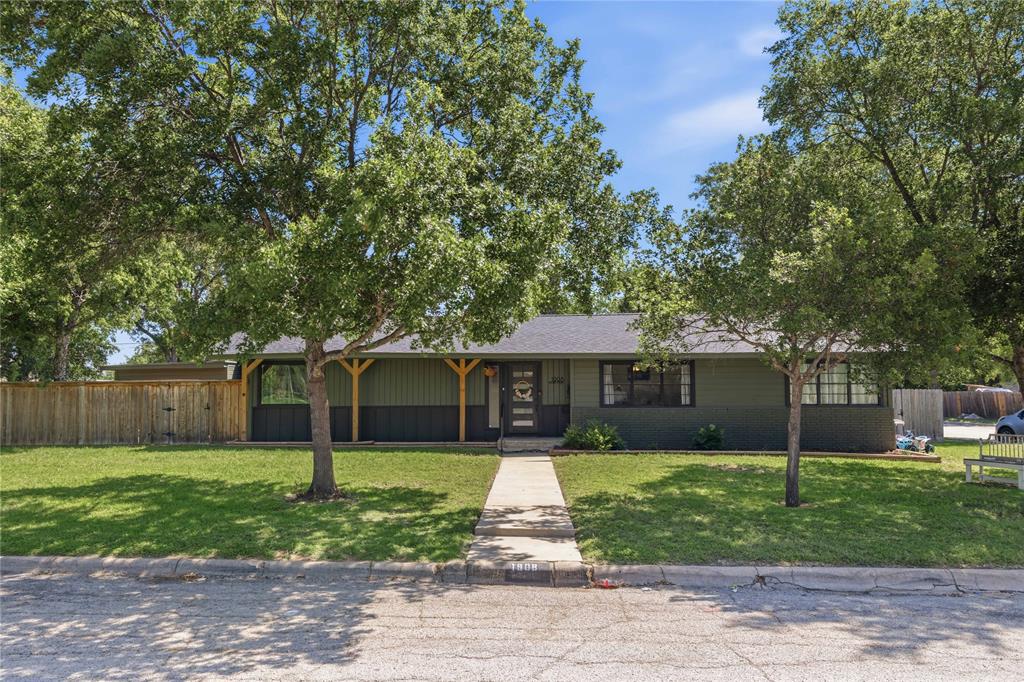 1908 8th Street Property Photo 34