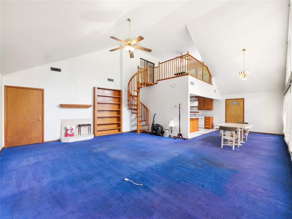 1508 Canadian Drive Property Photo 4