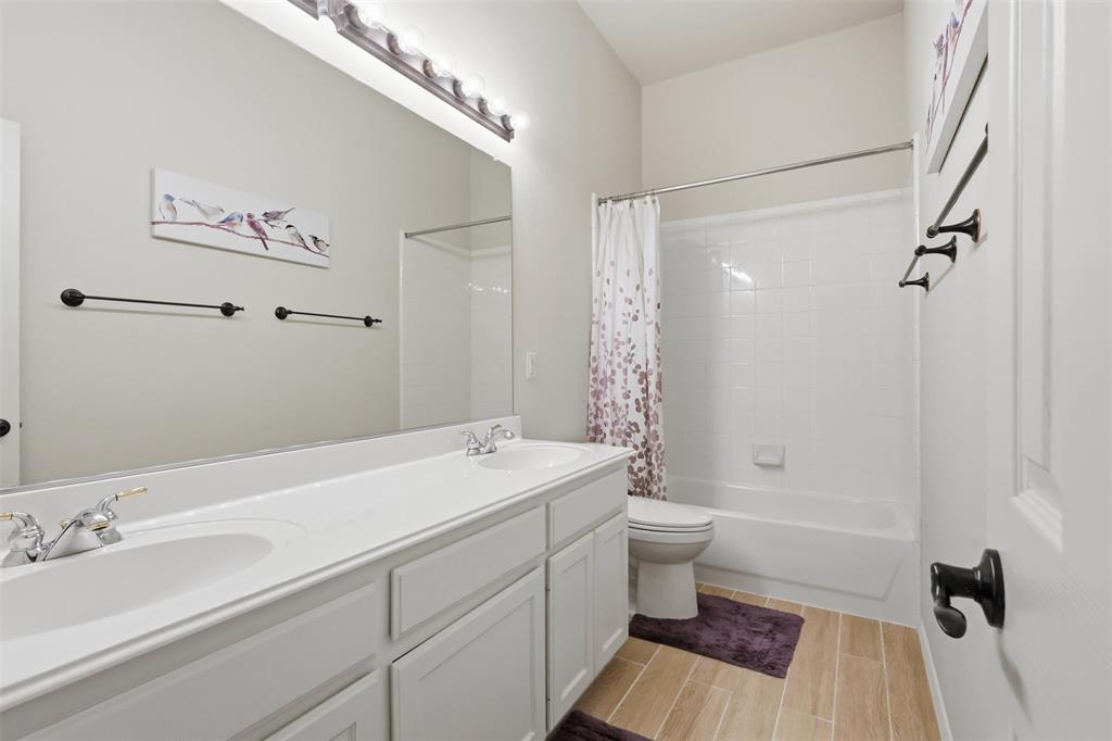 3303 Felicia Court Property Photo 22