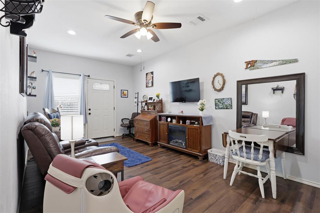 3303 Felicia Court Property Photo 32