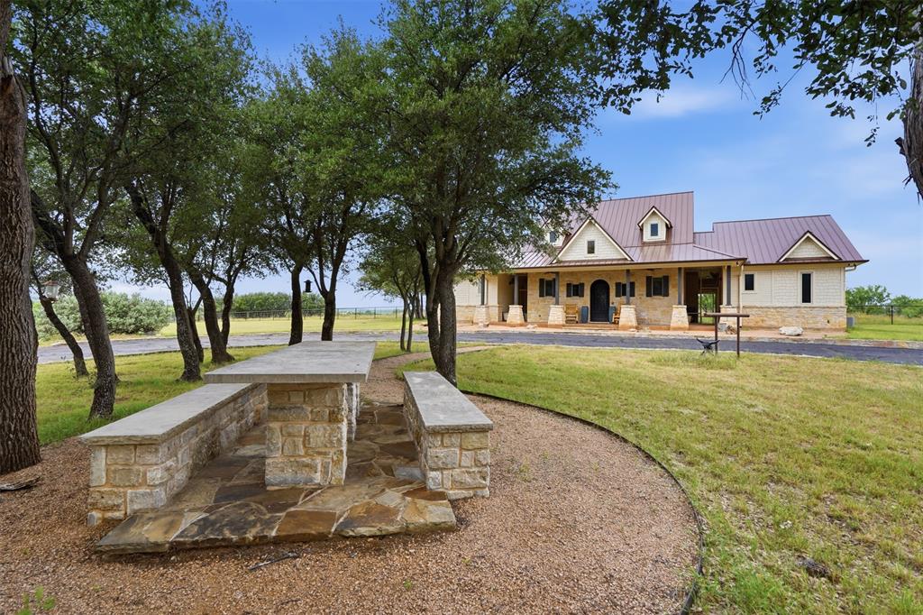 1083 Antler Drive Property Photo 4