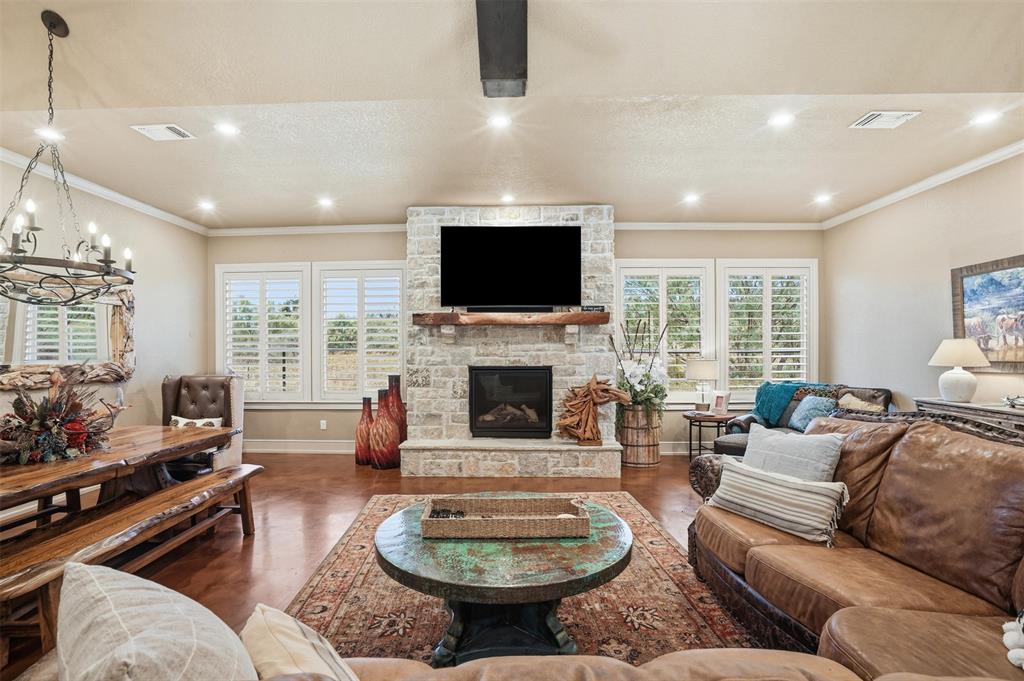 1083 Antler Drive Property Photo 8
