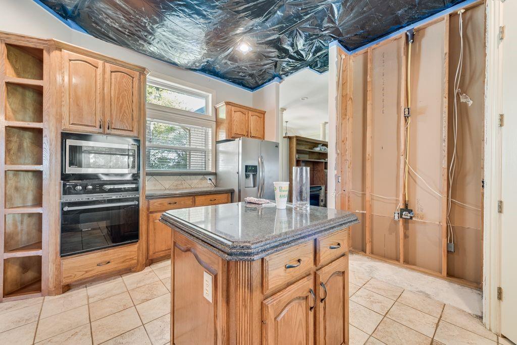 120 Chambers Drive Property Photo 6