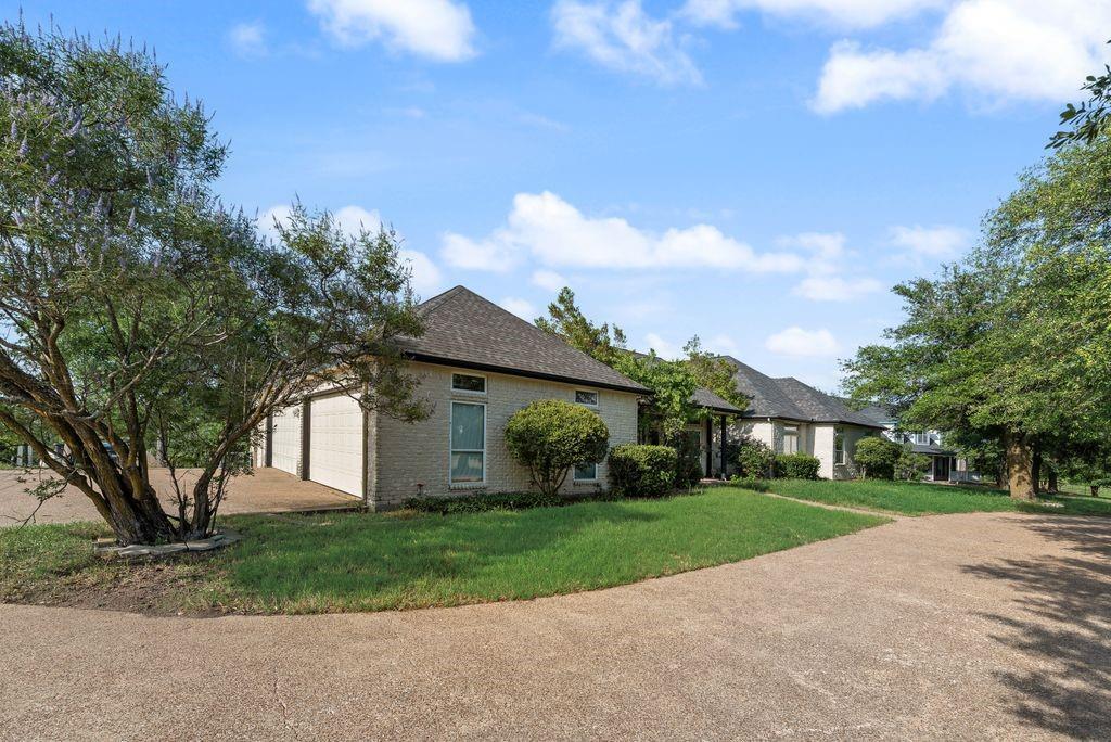 120 Chambers Drive Property Photo 20