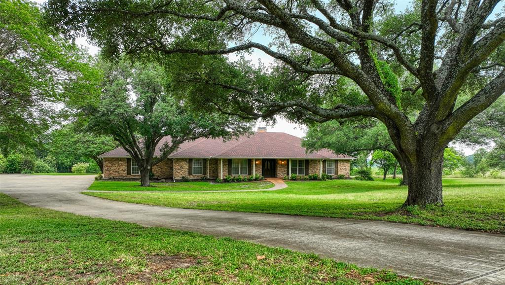 1113 Mockingbird Circle Property Photo 1