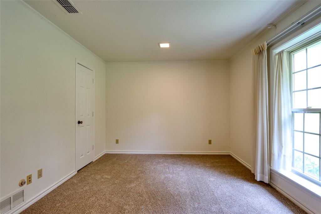 1113 Mockingbird Circle Property Photo 22