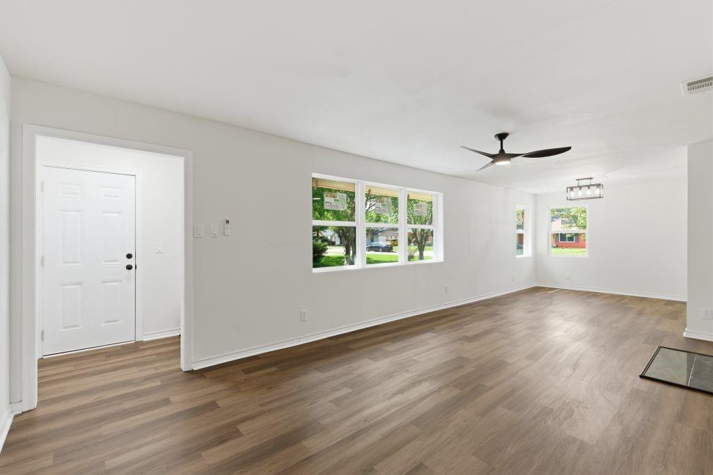 430 Terrace Drive Property Photo 6