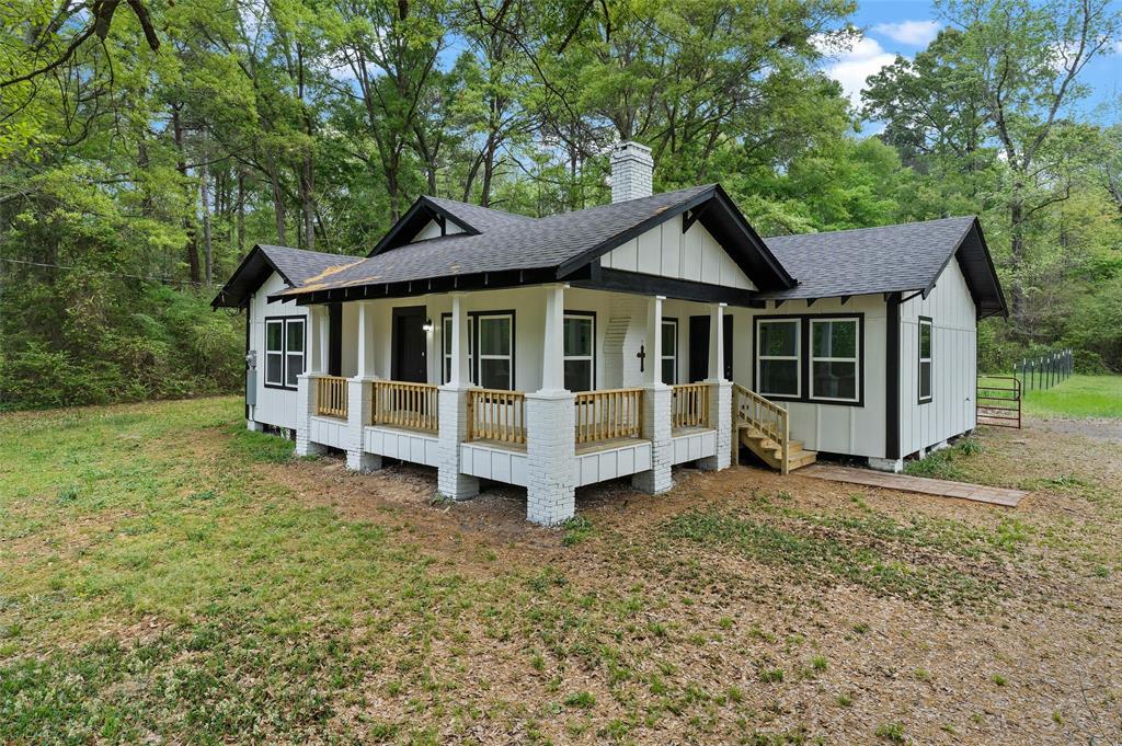 17655 Highway 71 Property Photo 1