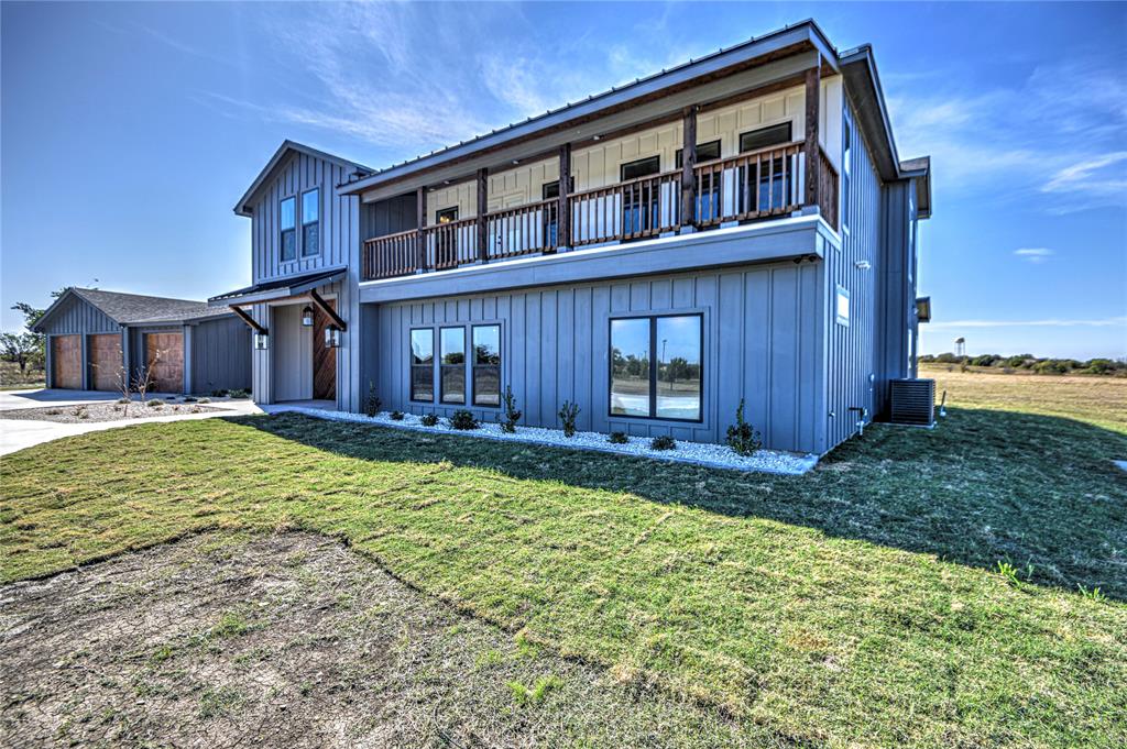 8186 S Lone Star Parkway Property Photo 5