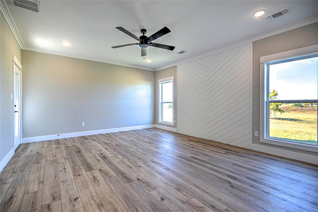8186 S Lone Star Parkway Property Photo 26