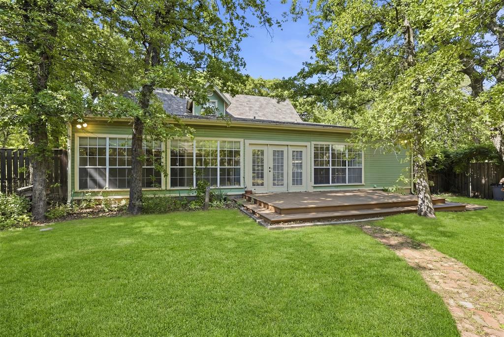 1000 Barry Lane Property Photo 31