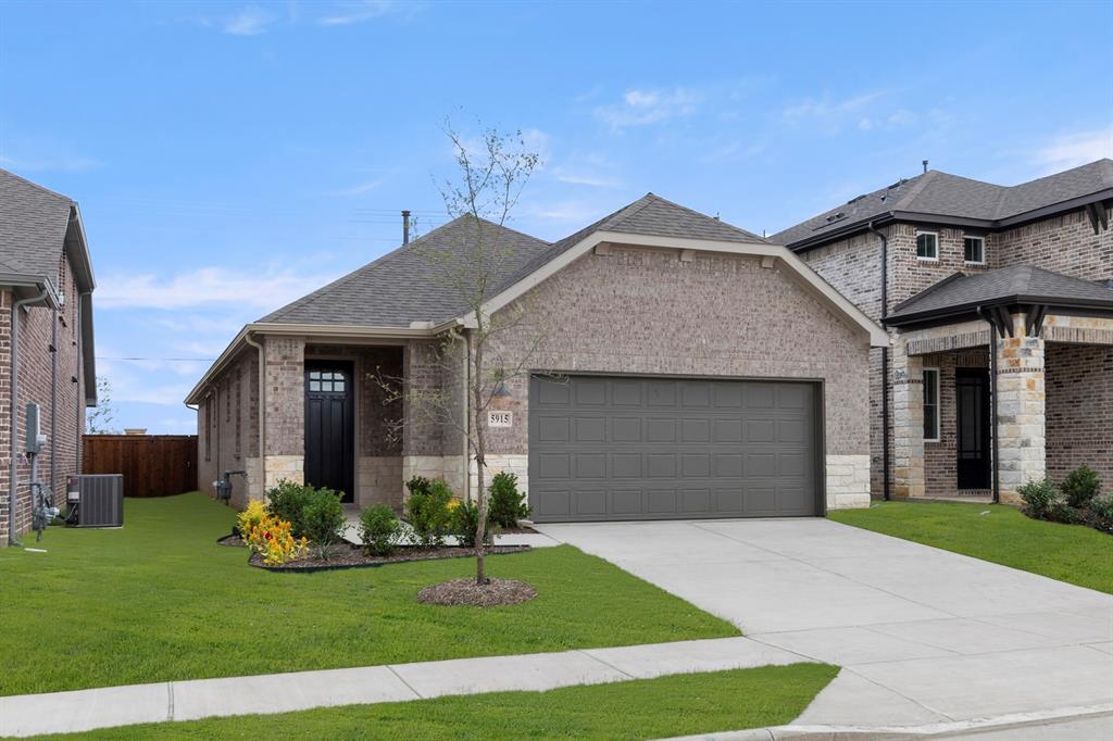 5915 Laurel Lake Lane Property Photo 1